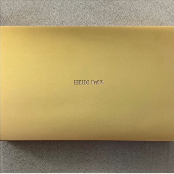 Heidi Daus “ Draped In Disco” Elegant Blue and Gold Necklace And Earrings SET - Picture 5 of 5